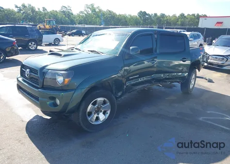 2011 Toyota Tacoma Double Cab Prerunner z USA, uszkodzony, nr VIN 5TFJU4GN7BX001027